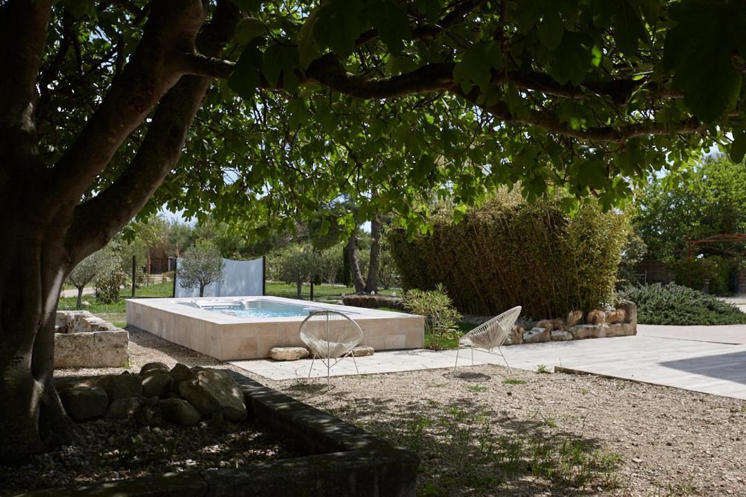 Maison Tara Verte Au Mas Montredon Αρλ Εξωτερικό φωτογραφία