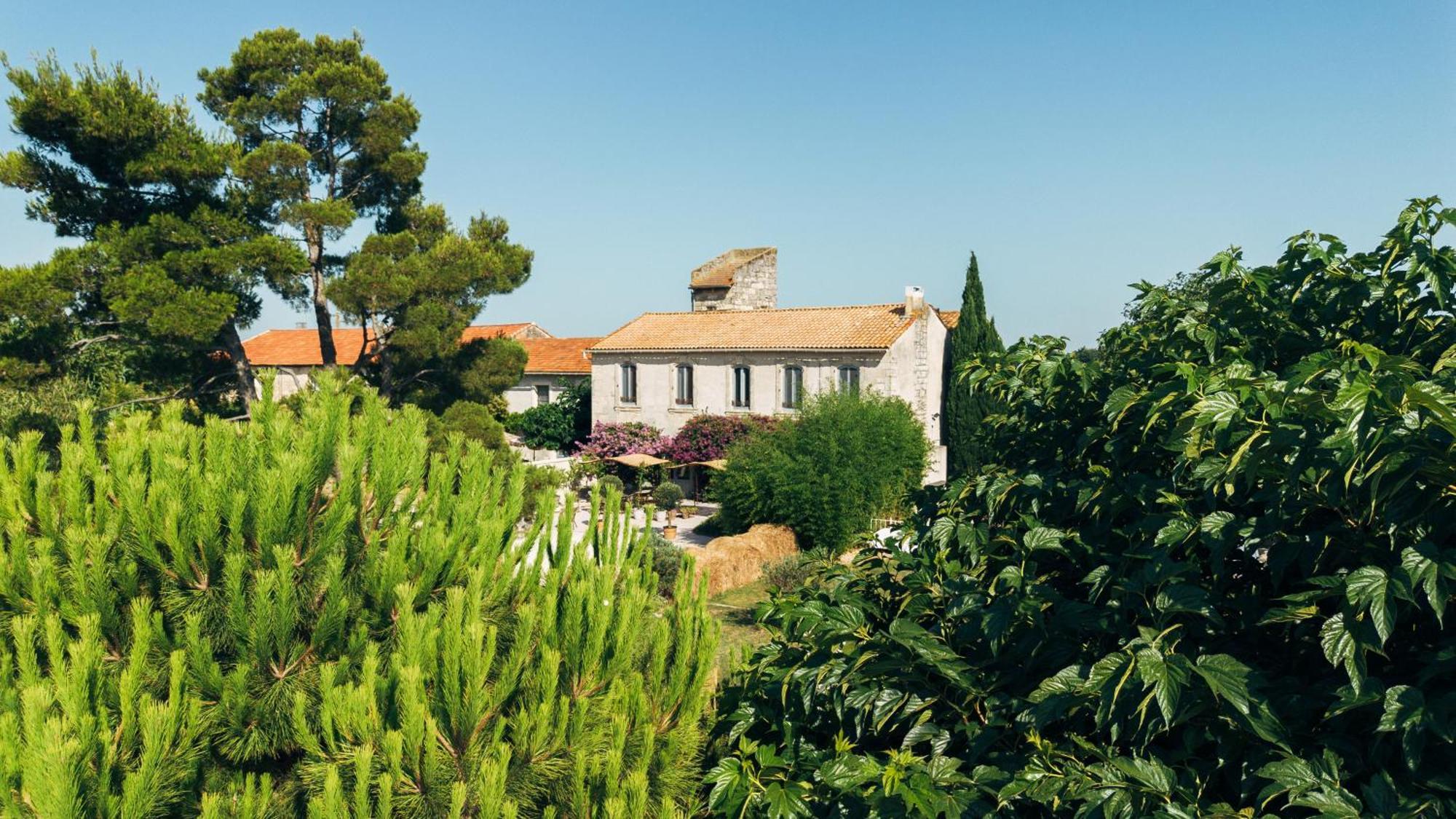 Maison Tara Verte Au Mas Montredon Αρλ Εξωτερικό φωτογραφία