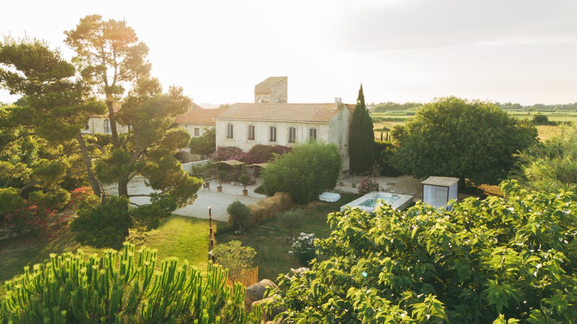 Maison Tara Verte Au Mas Montredon Αρλ Εξωτερικό φωτογραφία
